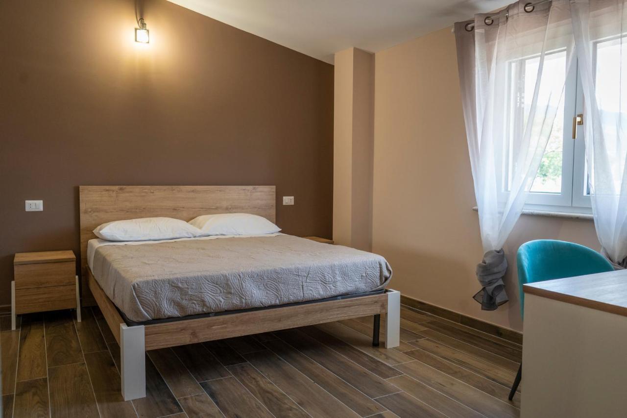 Bed and Breakfast Da Zia Gio à Padula Extérieur photo